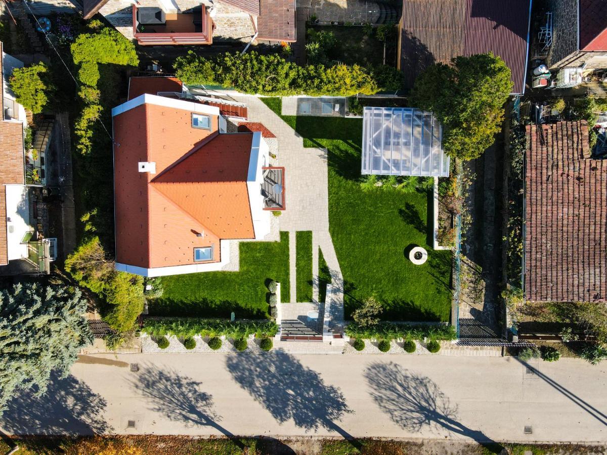 Shambala Apartman Тихань Екстер'єр фото